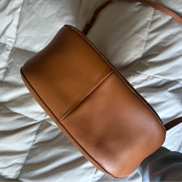 Clare V Turnlock Louis Bag - Picture 5 of 6